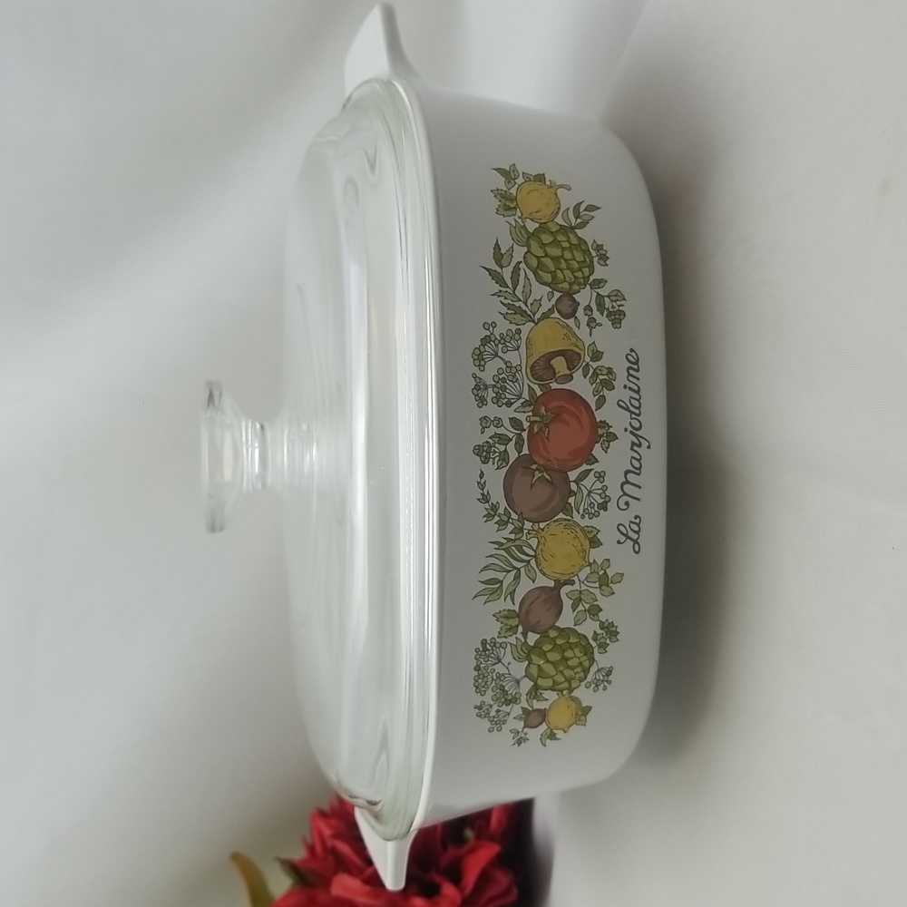 Pyrex Corningware Spice of Life Two Quart Casserole Dish